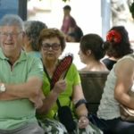 212 DEAD – Killer Heatwave Strikes! Year's first heat wave leaves 212 deaths attributable to high temperatures