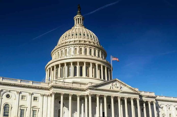shutterstock_1037723068 United States Capitol dome against clear blue sky